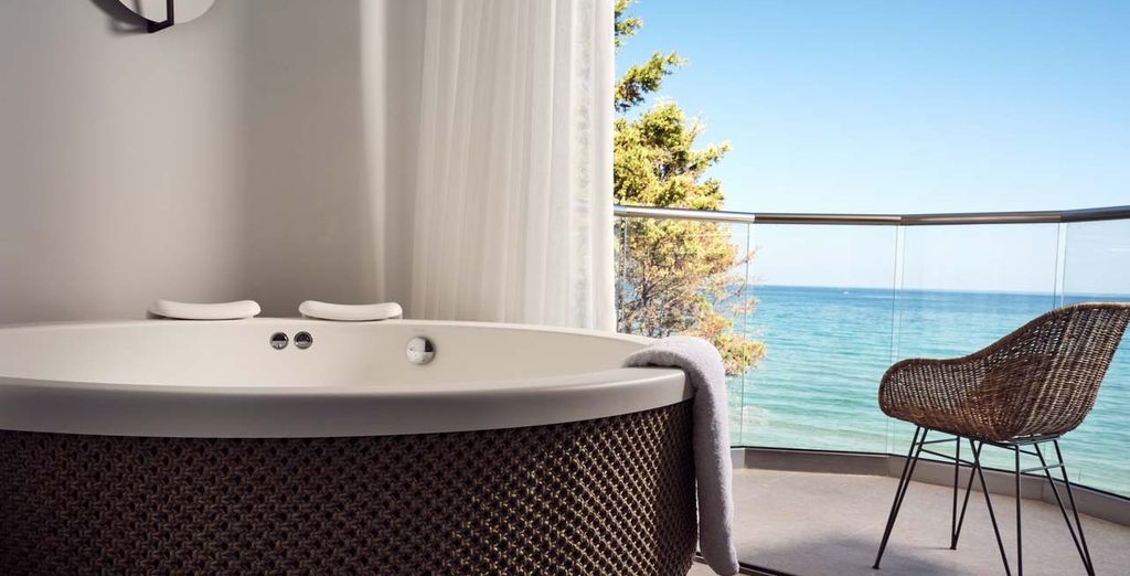 Windmill Bay Hotel 4*