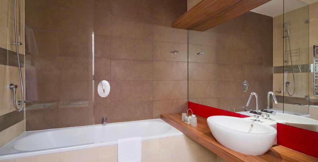  Hotel Mamaison Riverside 5*