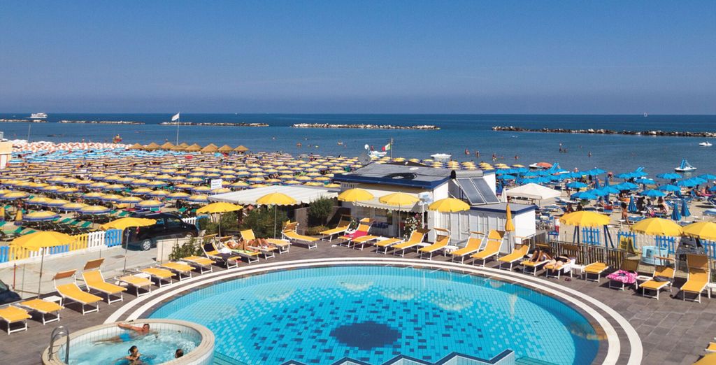 Hotel Lungomare Cesenatico 4*