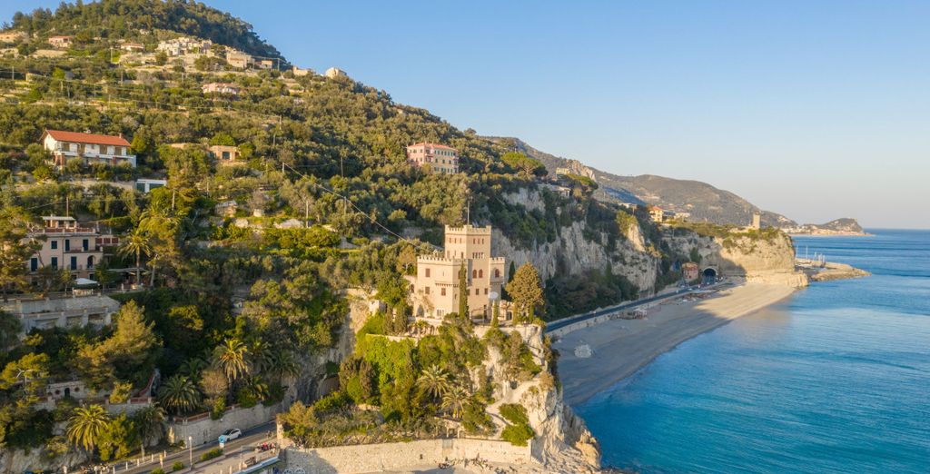 Hotel Albatros Varigotti 4*