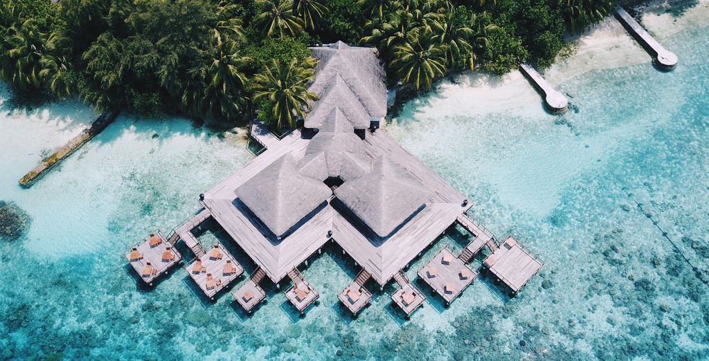 Coco Bodu Hithi Resort 5*