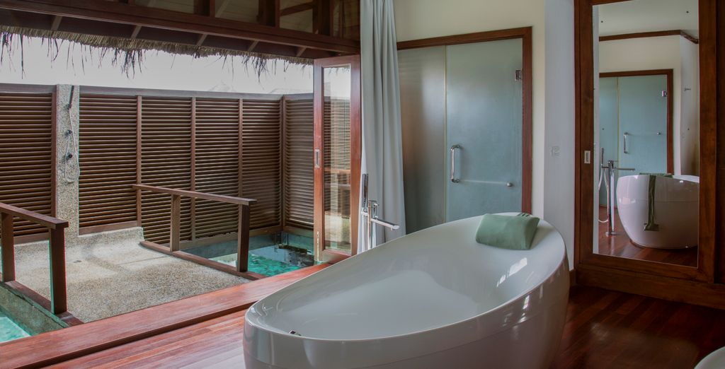 Coco Bodu Hithi Resort 5*