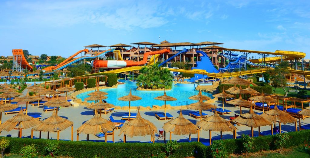 Jungle Aqua Park  4*