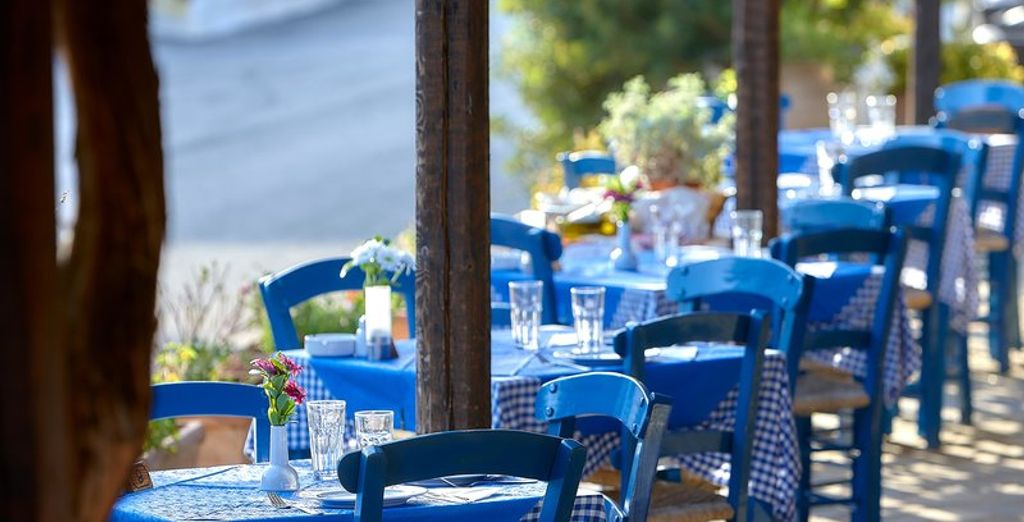 Alexander Beach 4*