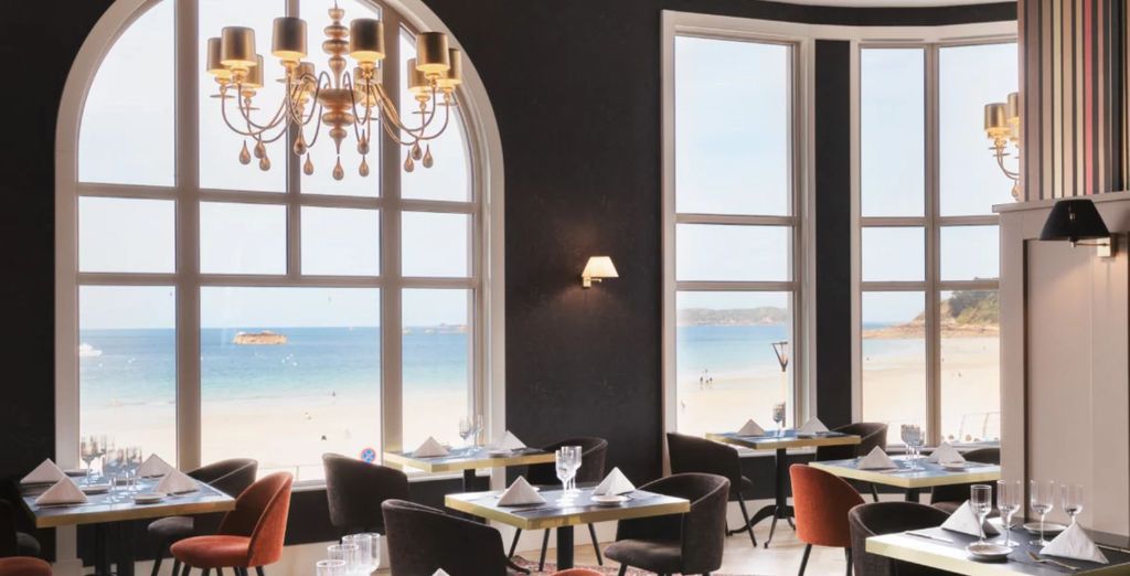 Grand Hôtel de Perros‑Guirec – France / Bretagne