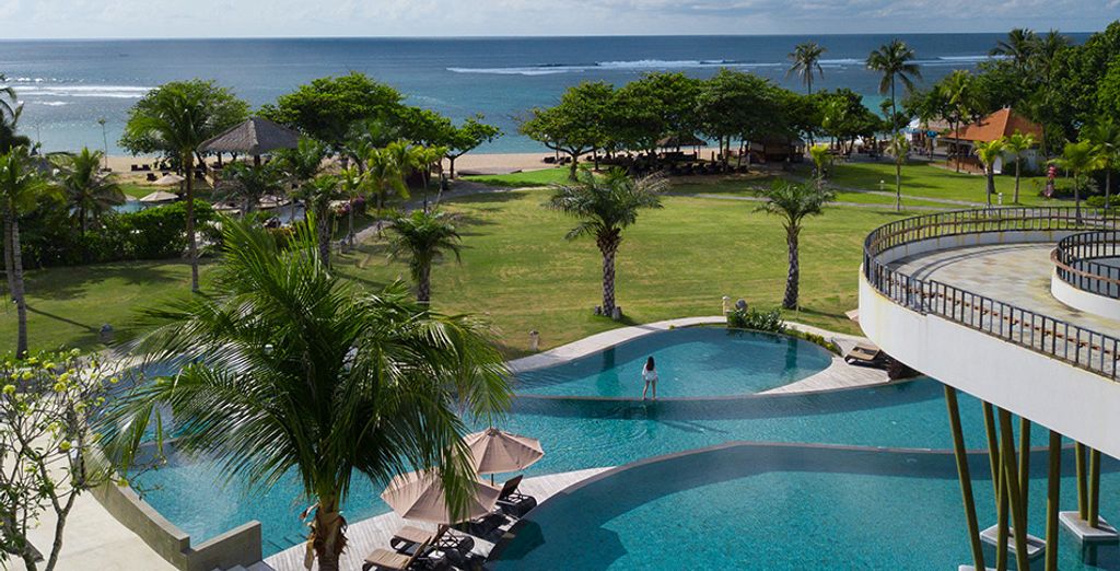 Combinato: Sakti Garden Resort & Spa 4*, Sudamala Resort, Komodo 5* e Merusaka Nusa Dua 5*