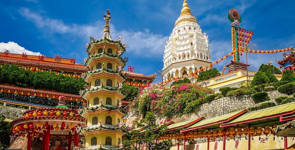 Kuala Lumpur’s Metropolitan New Year Spectacle