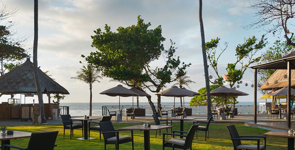 Combinato: Sakti Garden Resort & Spa 4*, Sudamala Resort, Komodo 5* e Merusaka Nusa Dua 5*