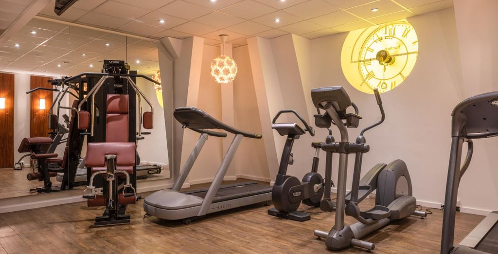 Hotel Crowne Plaza Paris République 4*