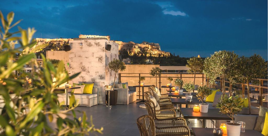 Royalty Hotel Athens 4* e BVS Bosphorus Hotel Pera 4*