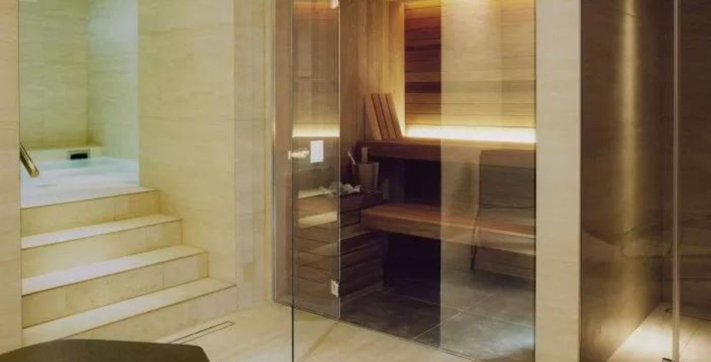 Villa Monty Banks 4*