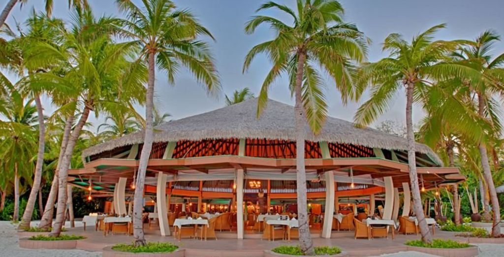 Kihaa Maldives Resort & Spa 5* con Safari di 4 notti in Sri Lanka