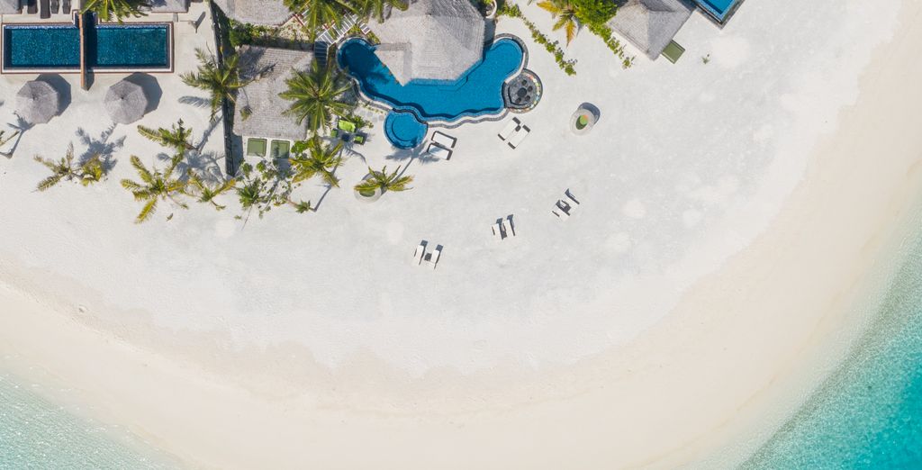 Kihaa Maldives Resort & Spa 5*