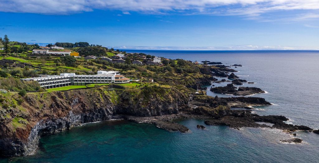 Caloura Hotel Resort 4*