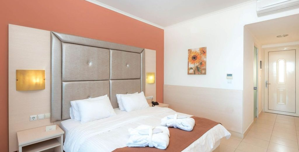 Grand Blue Beach Hotel 5*