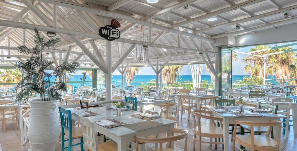 Star Beach Village 4*