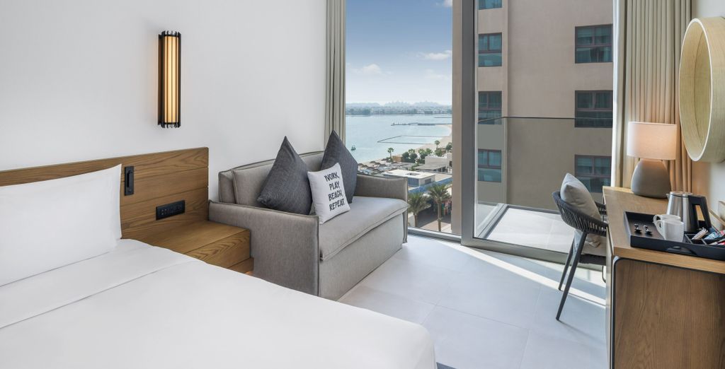 Radisson Beach Resort Palm Jumeirah 4*