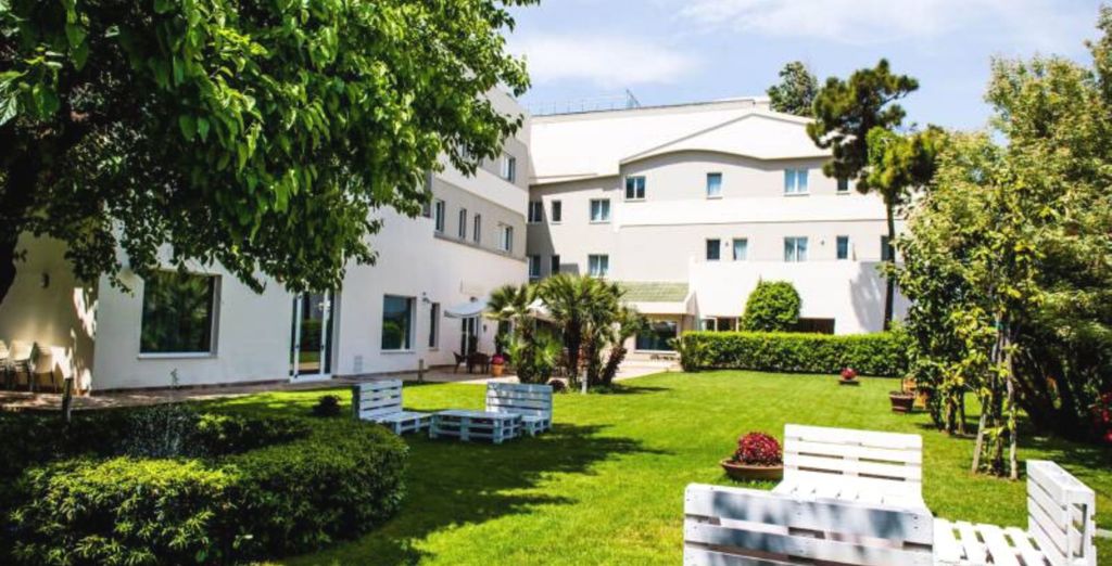 Phi Hotel Alcione 4*