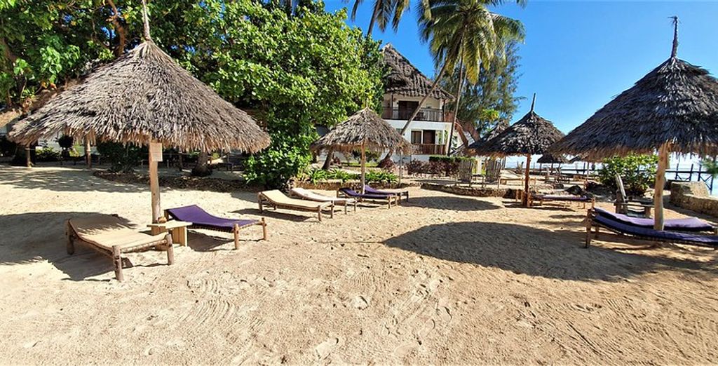 Paradise Beach Resort 4*