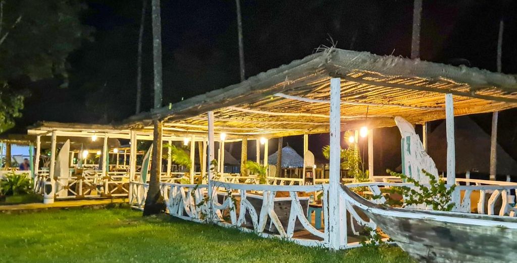 Paradise Beach Resort 4*