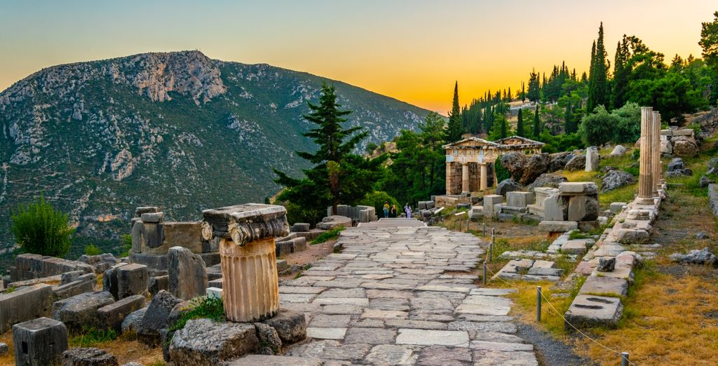 Tour in auto: Tra le meraviglie del Peloponneso 