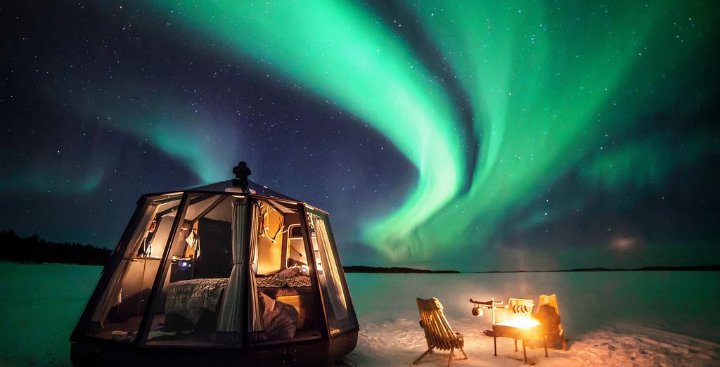 Tour di 4 notti nella magica Lapponia con una notte in un igloo di vetro