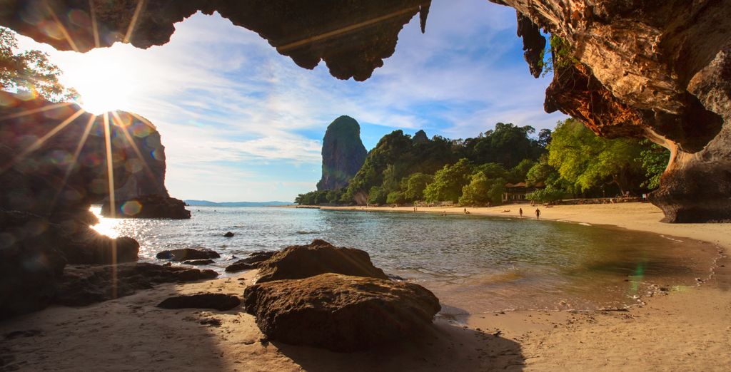 Combinato Sea Seeker Krabi Resort - SHA Extra Plus 4* e Avani+ Koh Lanta Krabi Resort 4*, con possibile pre-estensione al Lilit Bang Lumphu Hotel - Bangkok 4*