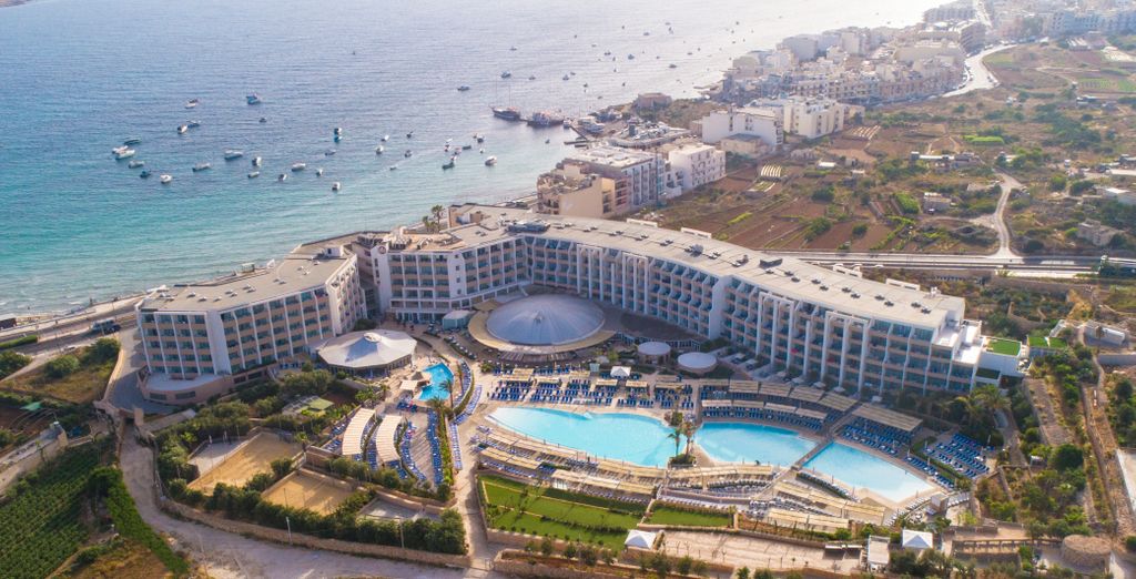 DB Seabank Hotel & Spa 4*