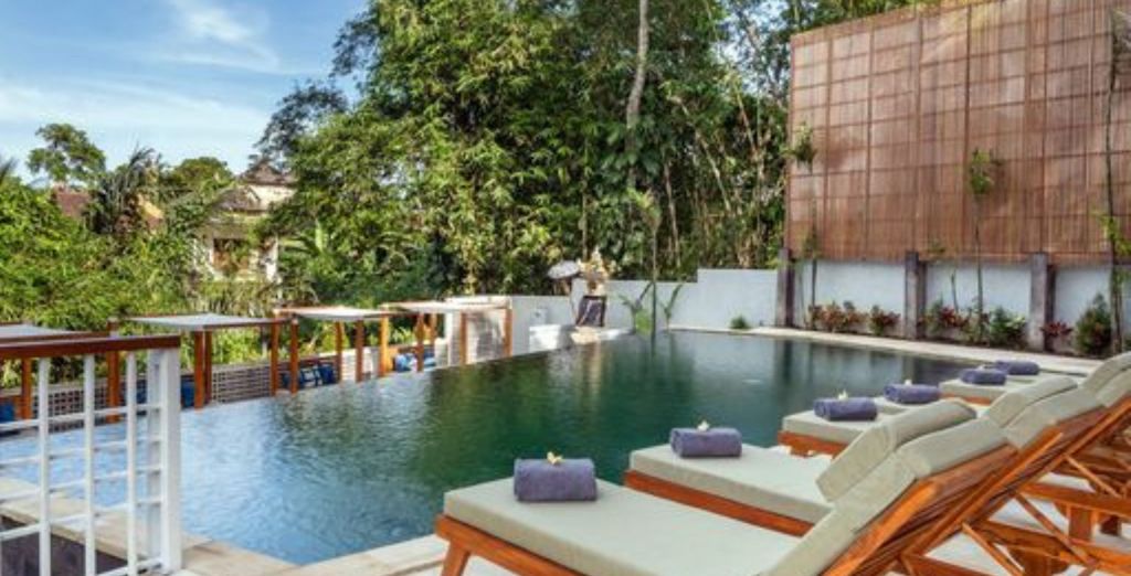 Dinara Ubud 4*, The Acala Shri Sedana 4* e Sini Vie Resort Seminyak 5*