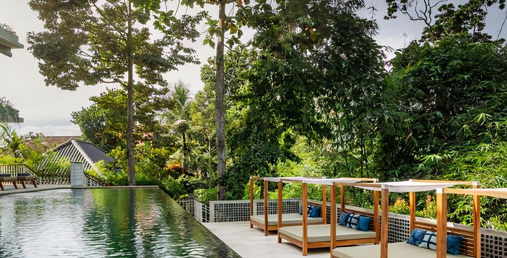 Dinara Ubud 4*, The Acala Shri Sedana 4* e Sini Vie Resort Seminyak 5*