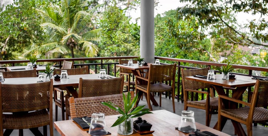 Dinara Ubud 4*, The Acala Shri Sedana 4* e Sini Vie Resort Seminyak 5*