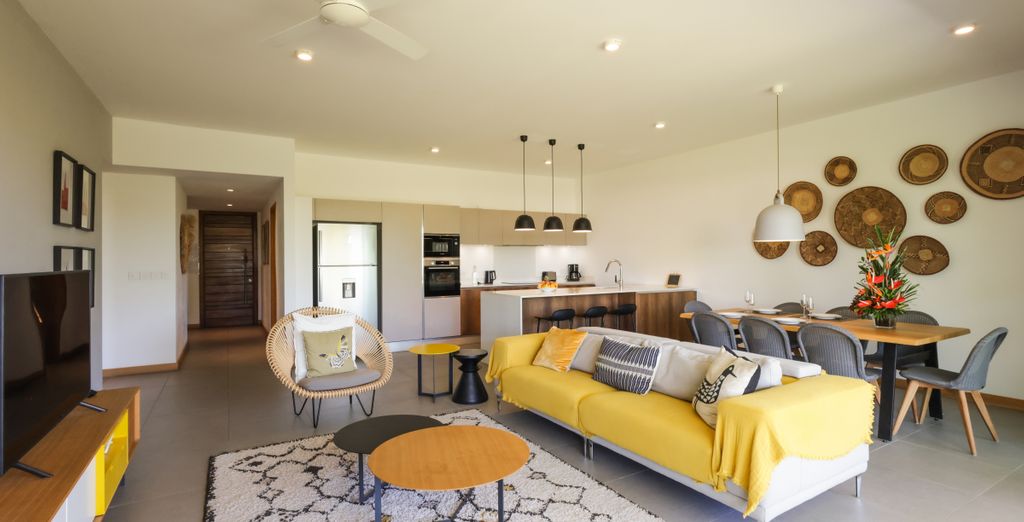 Mythic Suites & Villas 5*