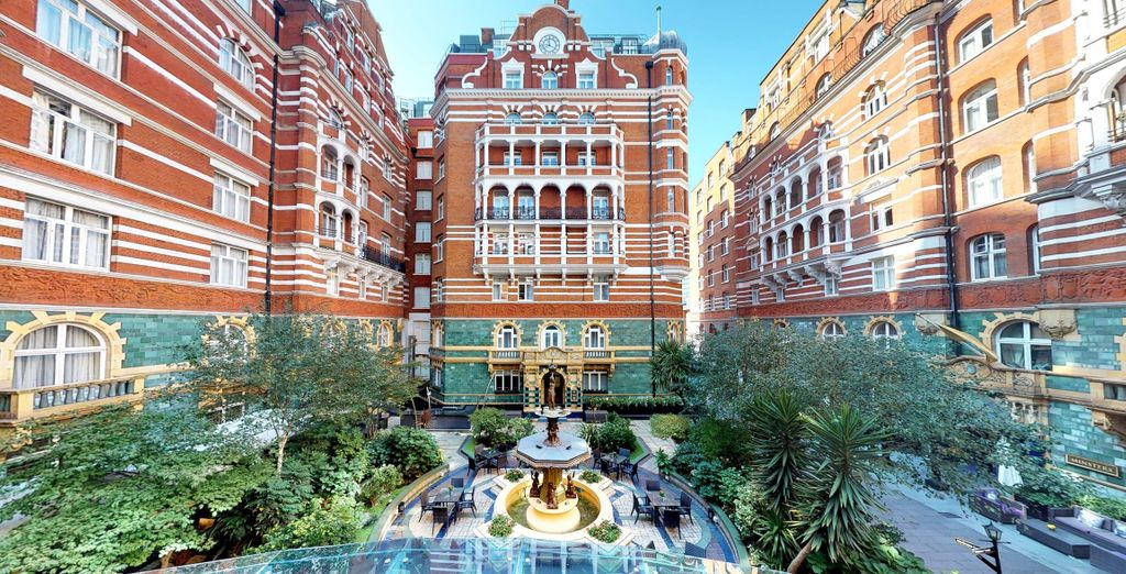 St. James' Court, A Taj Hotel 4*