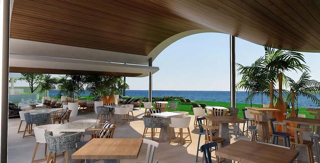 Radisson Beach Resort Larnaca 4*