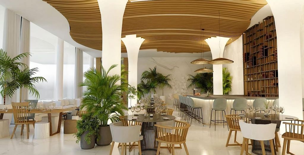 Radisson Beach Resort Larnaca 4*