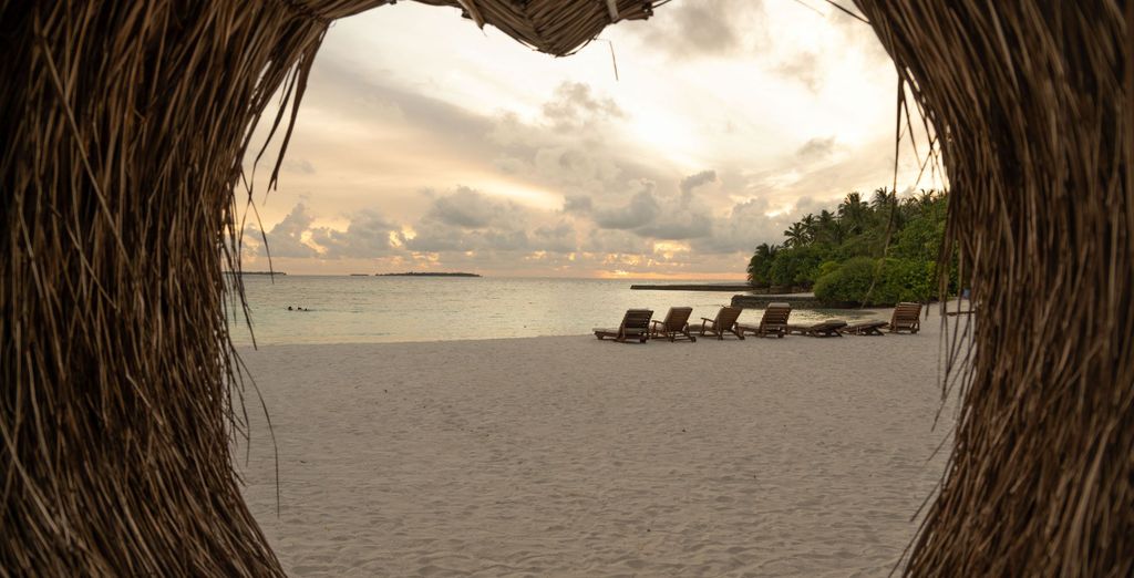 Makunudu Island Resort 4* - Adults Only