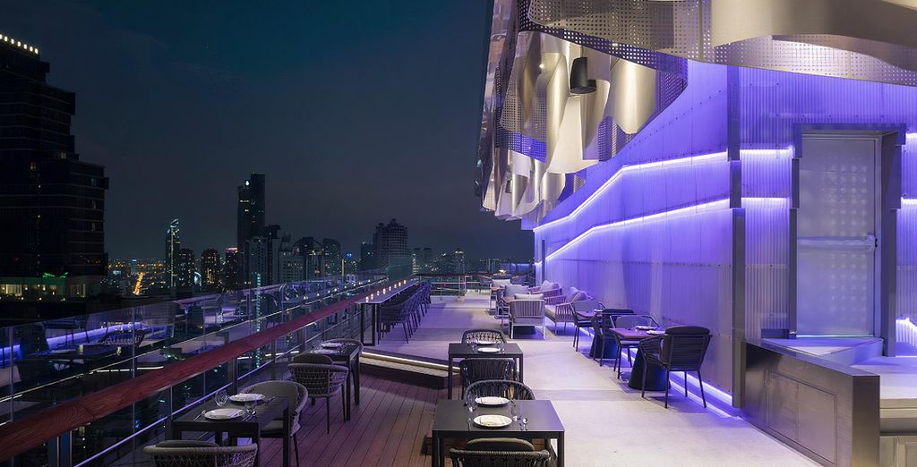 Rawai Palm Beach Resort 4*, Paradise KohYao Resort 4*, Peace Laguna Resort & Spa 4* e possibile pre-estensione al Mode Sathorn Hotel Bangkok 4*