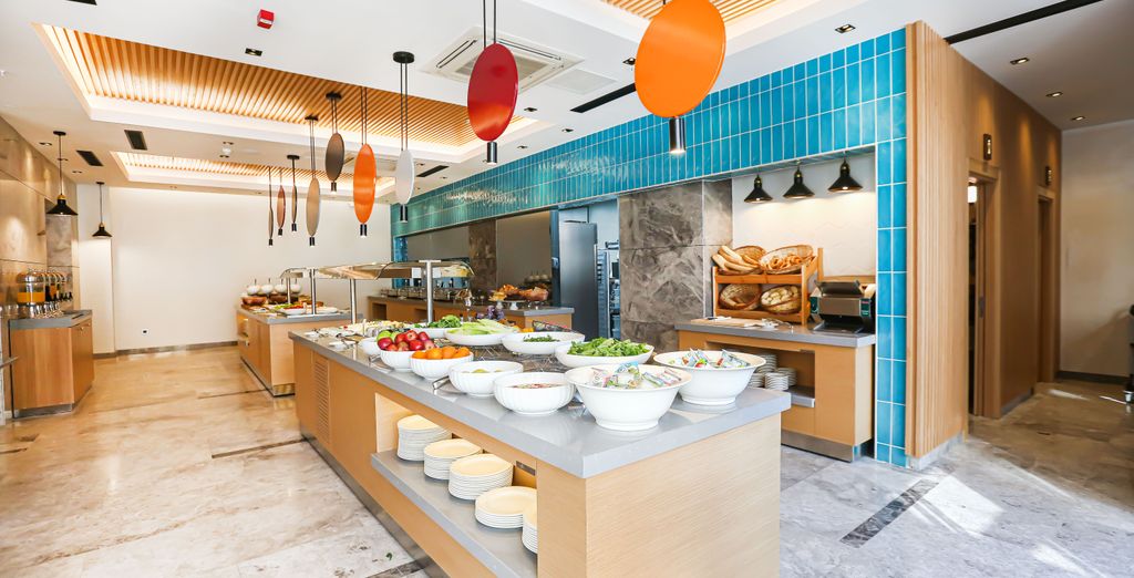Ramada Plaza By Wyndham Istanbul Sultanahmet 5*