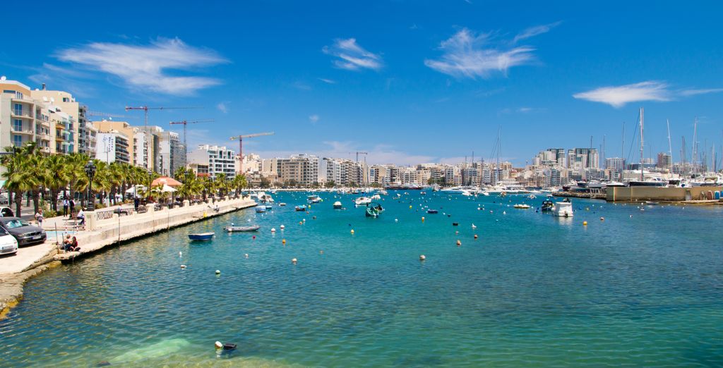 Grands Suites Hotel Residences & Spa 4*