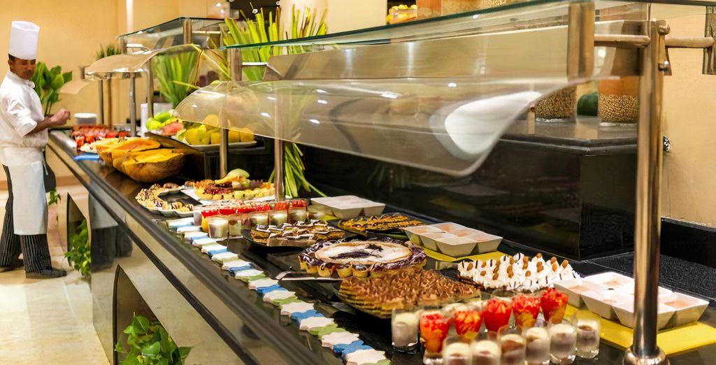 Concorde Moreen Beach Resort & Spa 5*