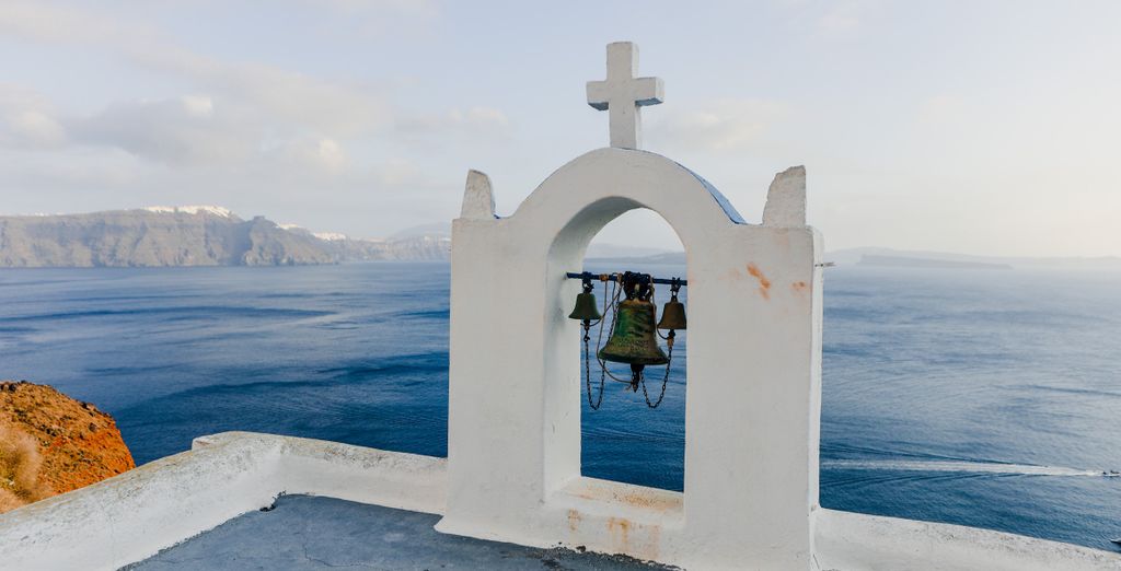 NOŪS Santorini 5*