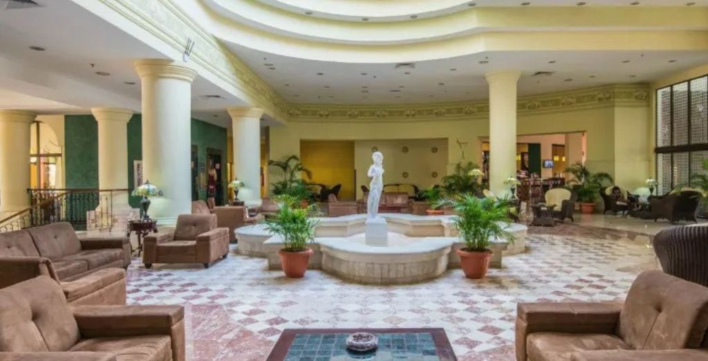 Combinato Valentin Quinta Avenida Hotel 5* e Melia Internacional 5*