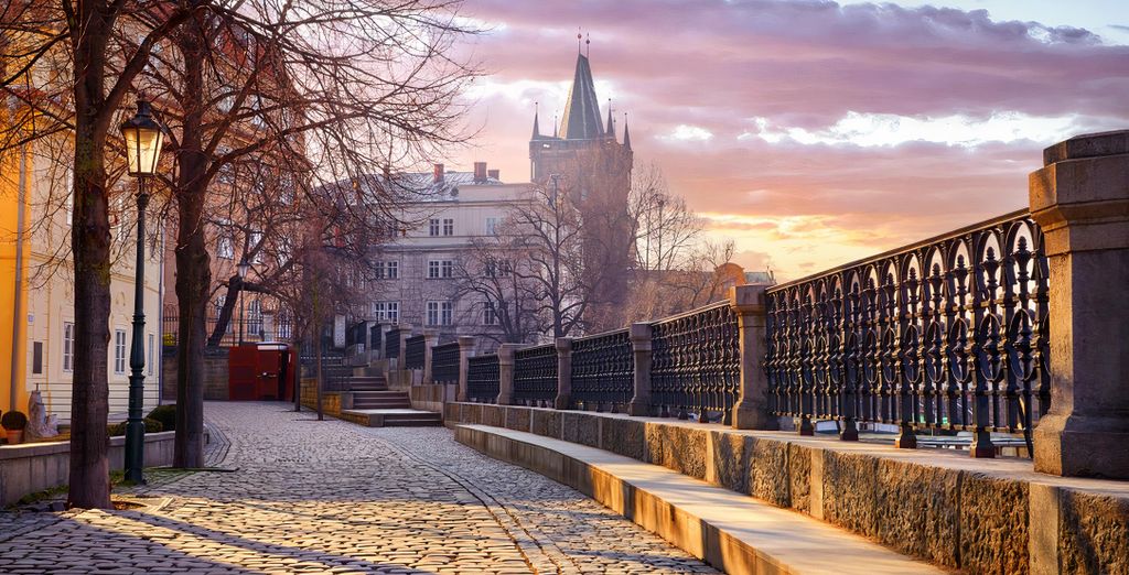 Occidental Praha Five 4*