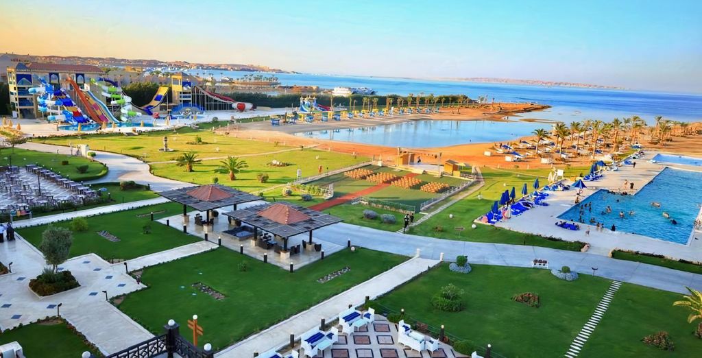 Gravity Hotel & Aqua Park Sahl Hasheesh 5*