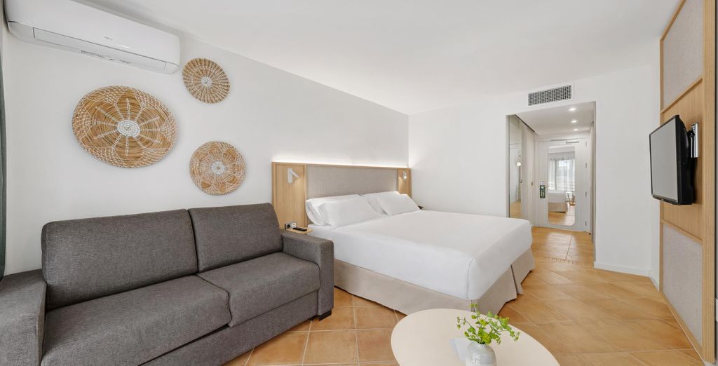 Occidental Cala Viñas 4*
