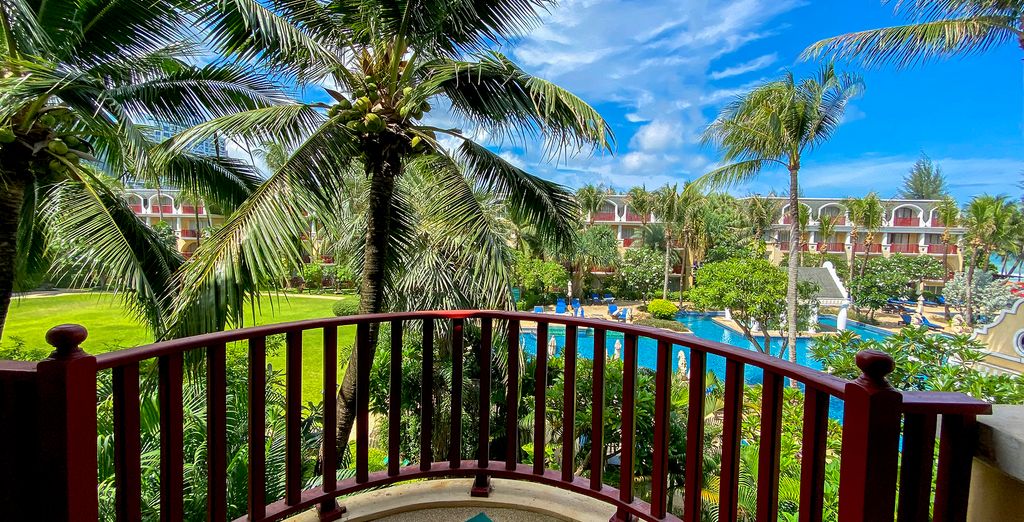 Phuket Graceland Resort & Spa 4*