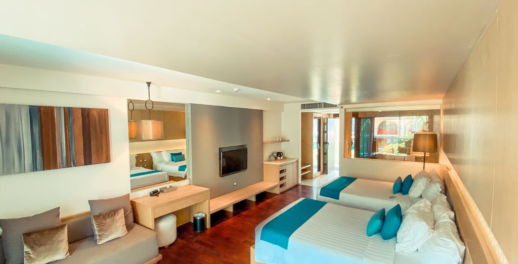 Phuket Graceland Resort & Spa 4*