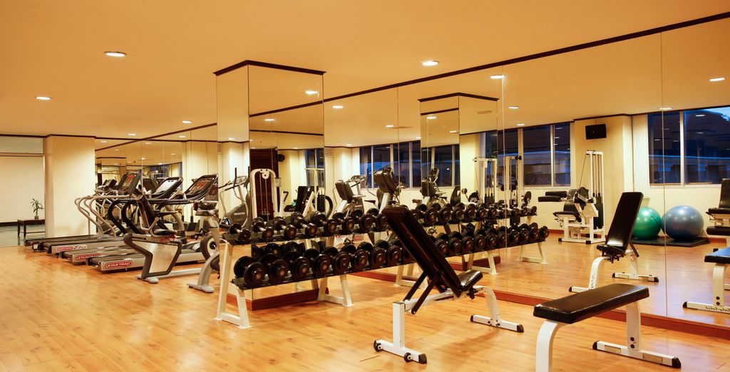 Phuket Graceland Resort & Spa 4*