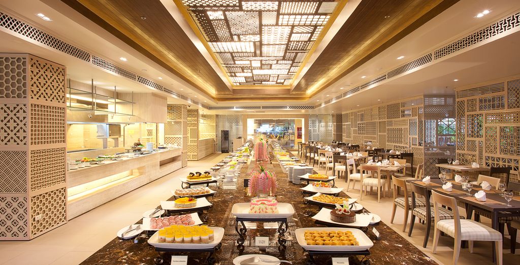 Phuket Graceland Resort & Spa 4*