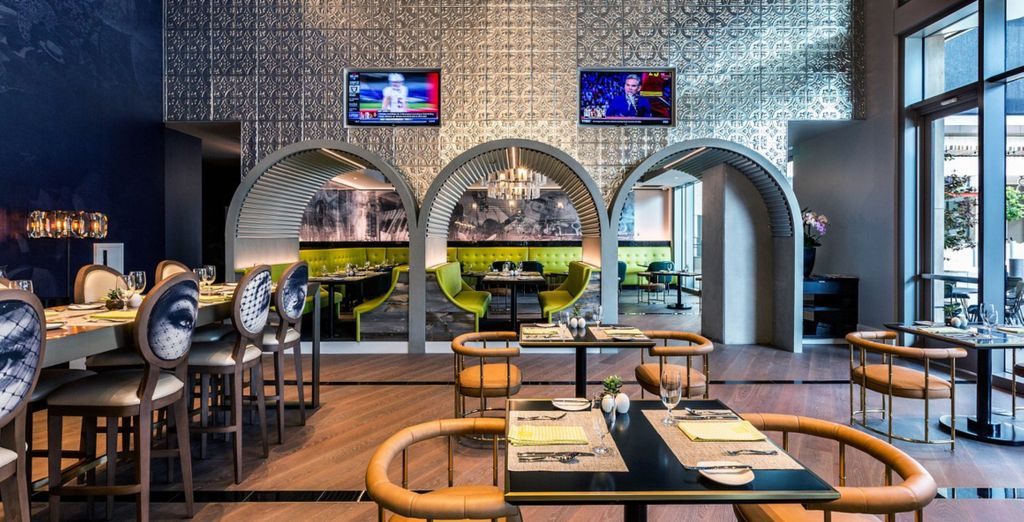 Partite NBA e NFL il 16 e il 17/12/23 e pernottamento all'Hotel Indigo - Los Angeles Downtown 4*